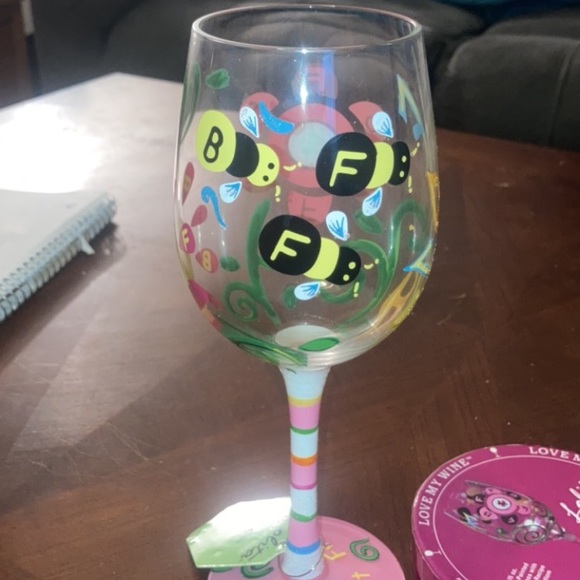 Lolita BFF wine glass. - Picture 3 of 4
